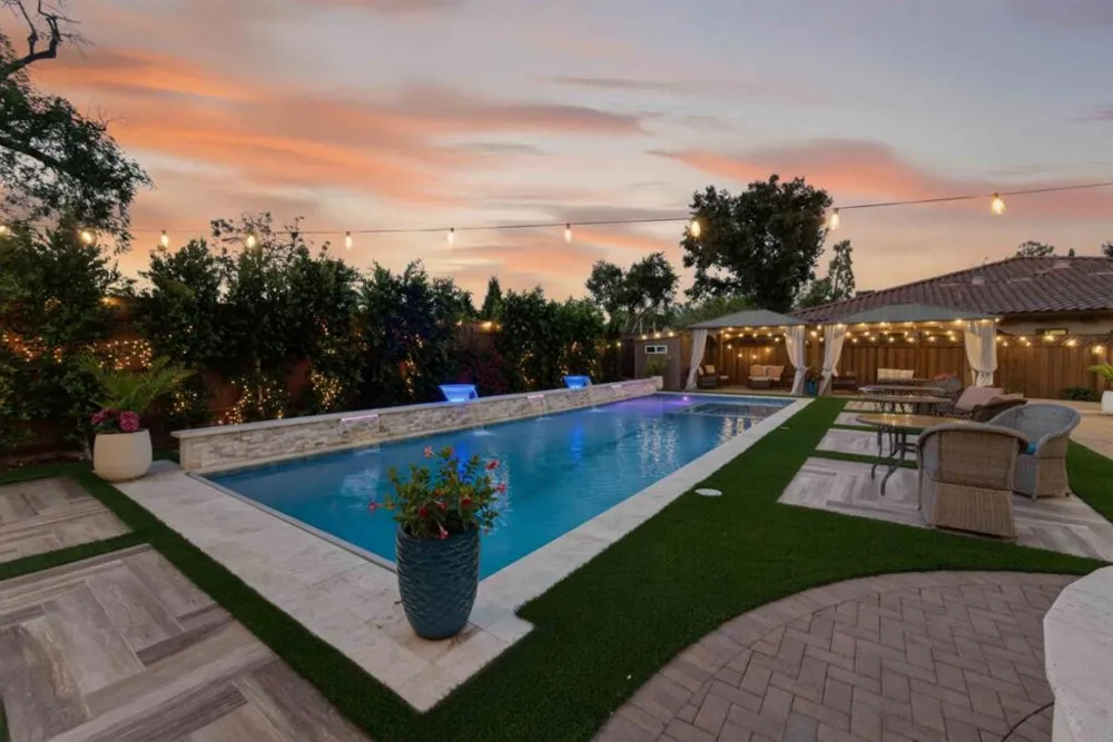 903 Dry Creek Road Campbell, CA 95008