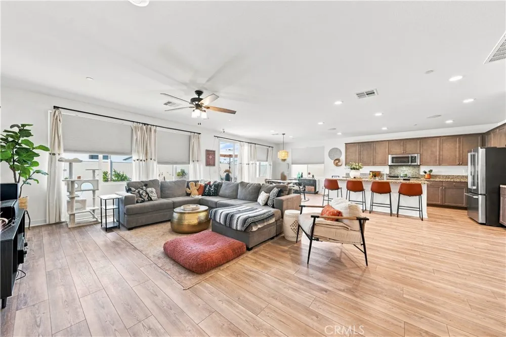 24954 Whispering Way Menifee, CA 92584