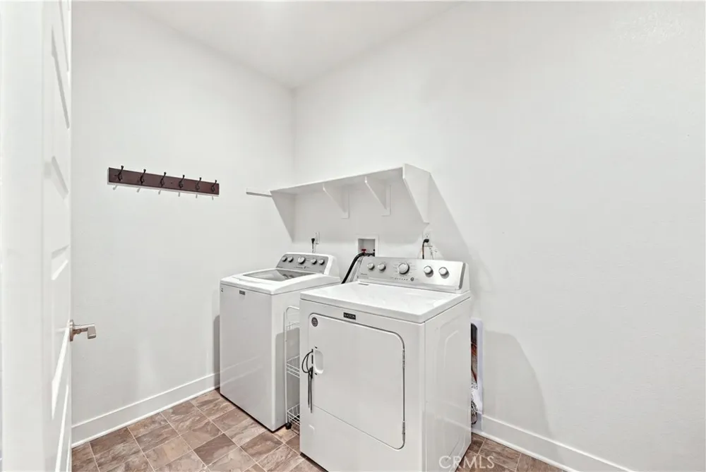 24954 Whispering Way Menifee, CA 92584