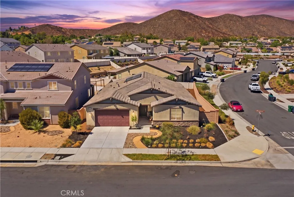 24954 Whispering Way Menifee, CA 92584