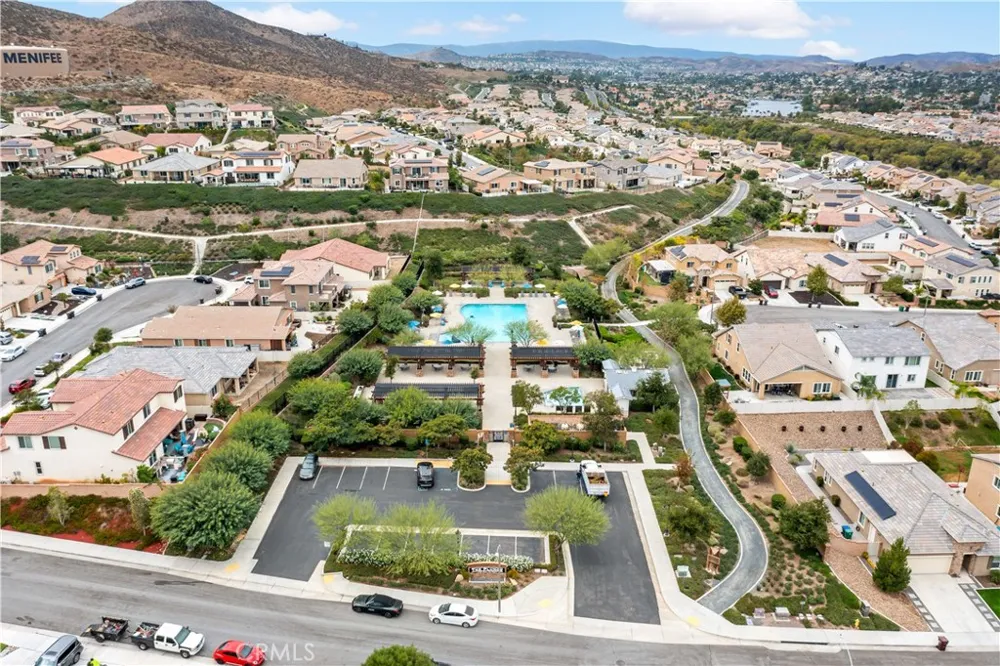 24954 Whispering Way Menifee, CA 92584