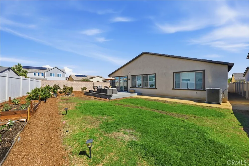 24954 Whispering Way Menifee, CA 92584