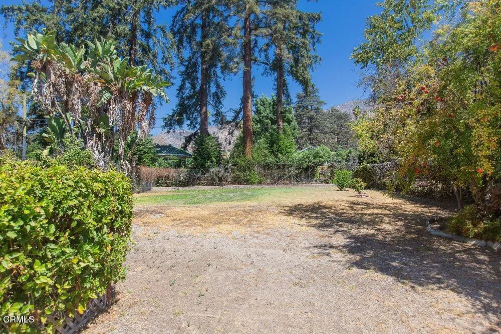 1565 Homewood Drive Altadena, CA 91001