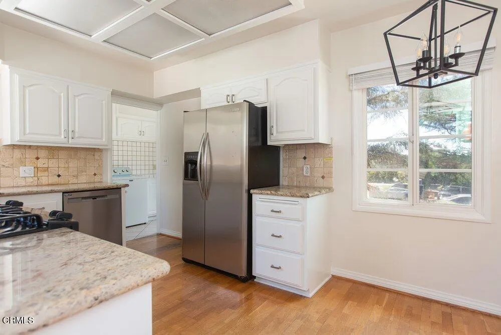 1565 Homewood Drive Altadena, CA 91001