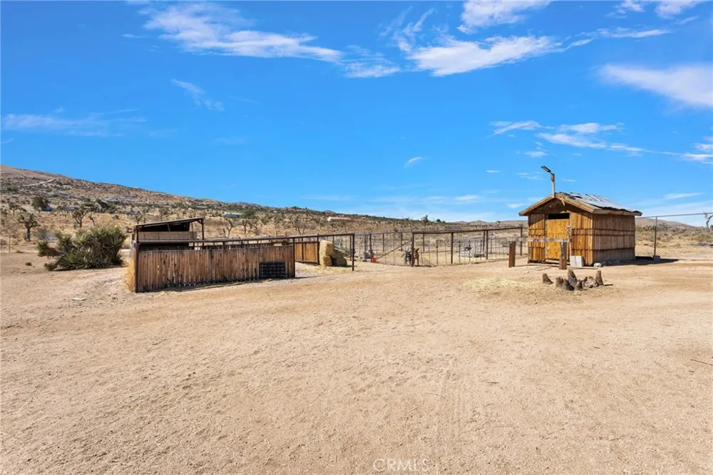 25575 Rancho Apple Valley, CA 92308