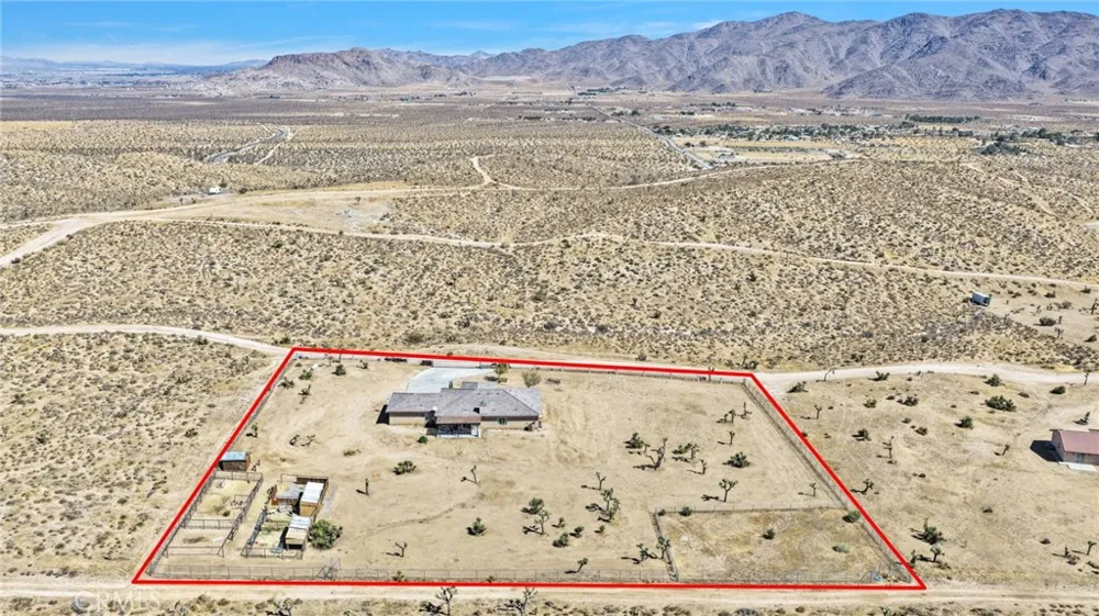 25575 Rancho Apple Valley, CA 92308