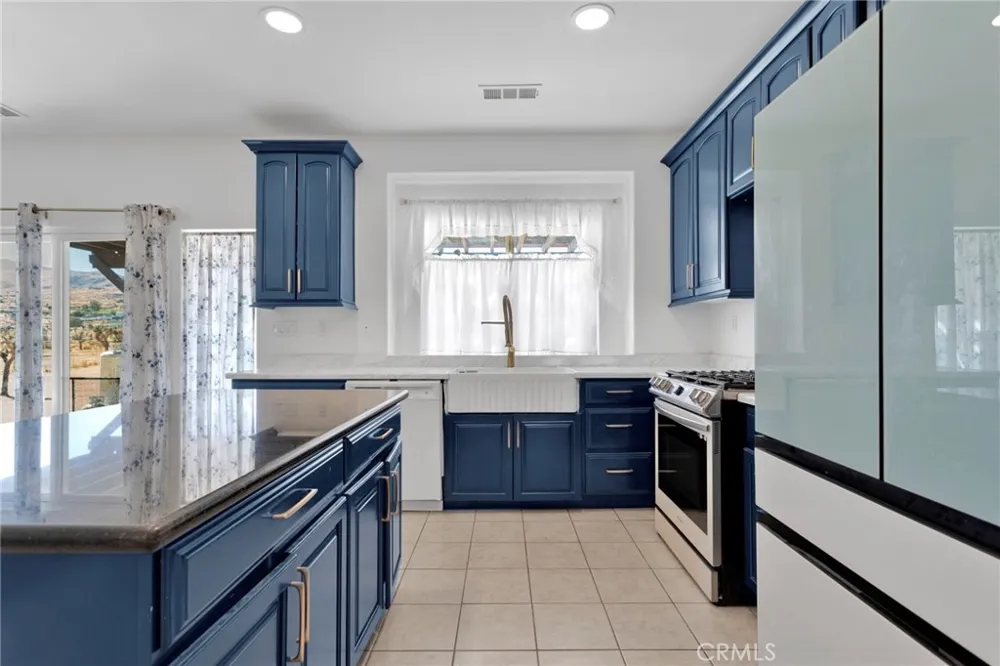 25575 Rancho Apple Valley, CA 92308