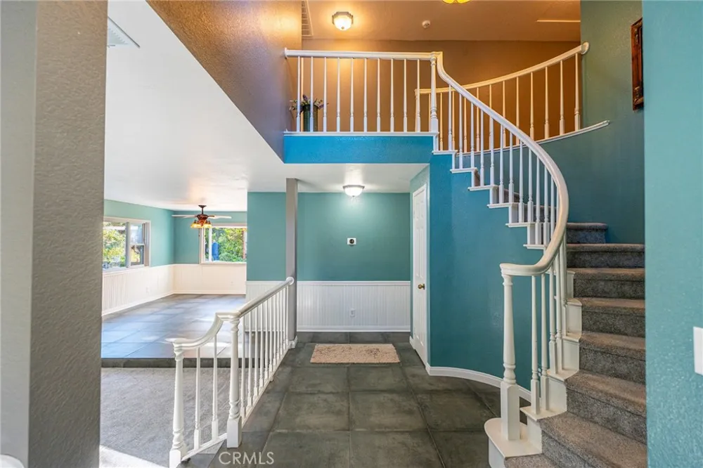 14395 Amorose Lake Elsinore, CA 92530