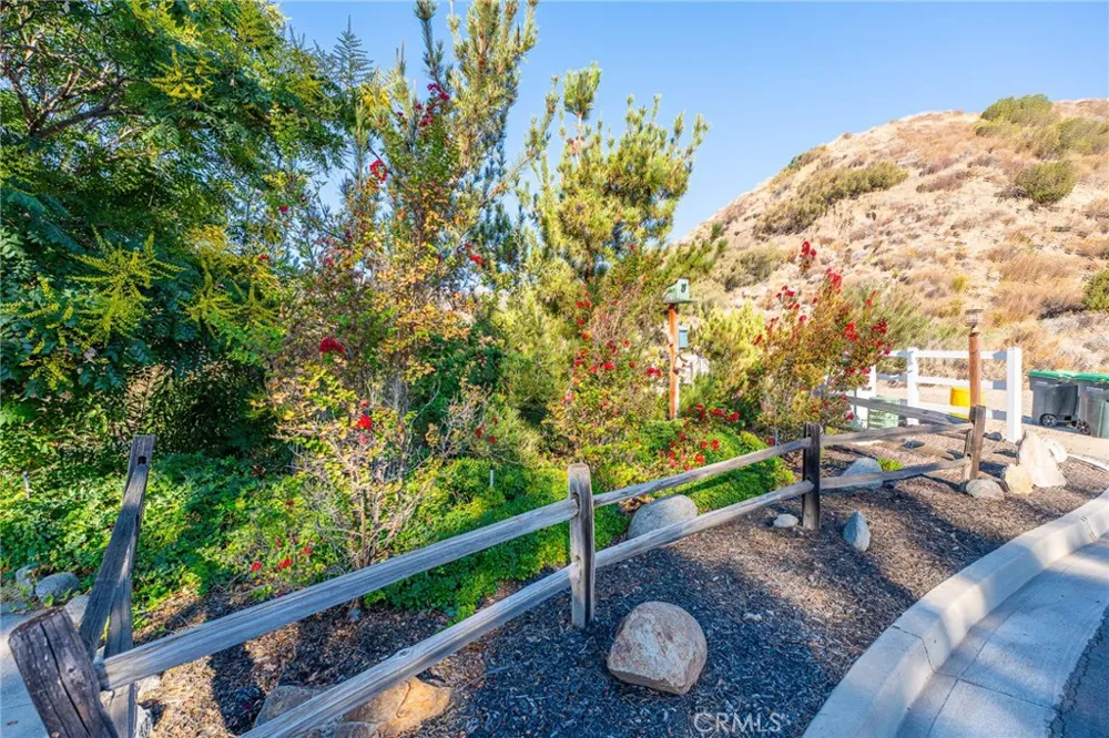 14395 Amorose Lake Elsinore, CA 92530