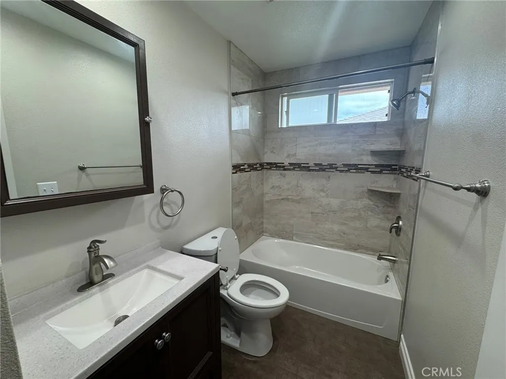 1532 Valinda La Puente, CA 91744