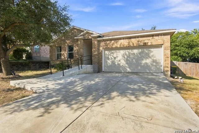 15815 Hastings Park Selma, TX 78154