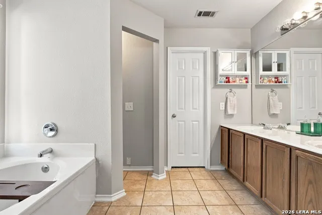 15815 Hastings Park Selma, TX 78154
