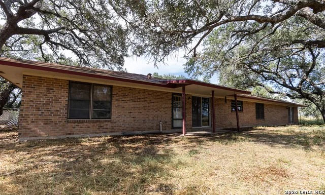 4118 Coughran Rd Pleasanton, TX 78064
