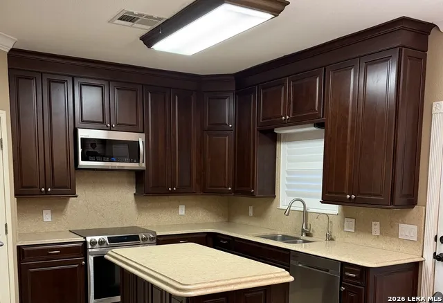 20411 Gathering Oak San Antonio, TX 78258