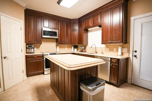 20411 Gathering Oak San Antonio, TX 78258