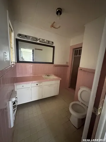 411 S TREVINO ST Pearsall, TX 78061