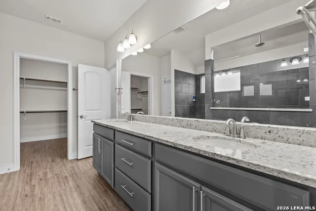 2250 Steerhead Trl New Braunfels, TX 78132