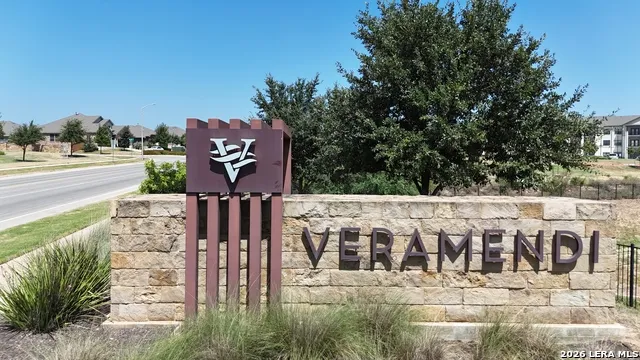 2250 Steerhead Trl New Braunfels, TX 78132