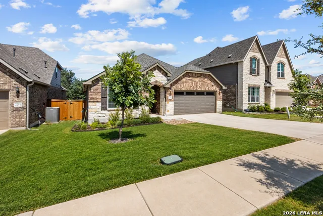 2250 Steerhead Trl New Braunfels, TX 78132