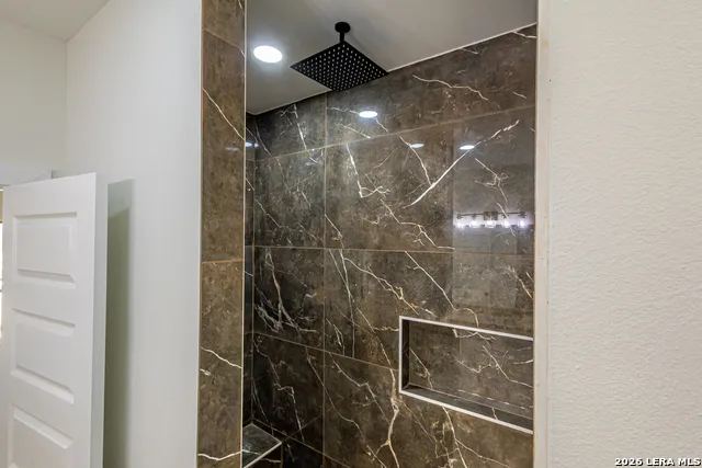 2920 Earthhaven Dr Laredo, TX 78046