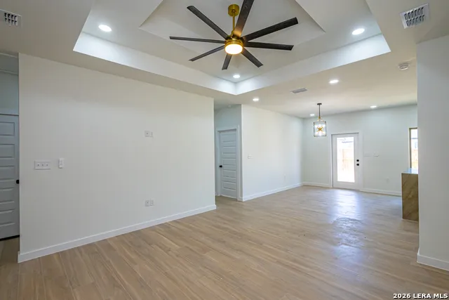 2920 Earthhaven Dr Laredo, TX 78046