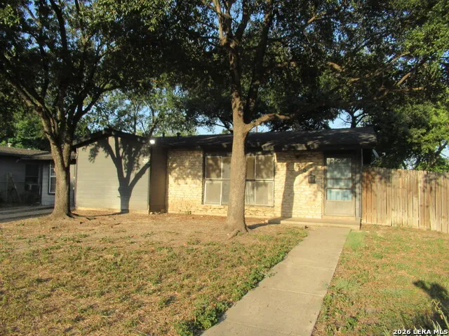 702 LONGLEAF ST San Antonio, TX 78219