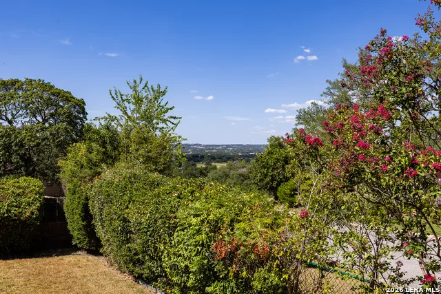 304 Spring Mill Dr Kerrville, TX 78028
