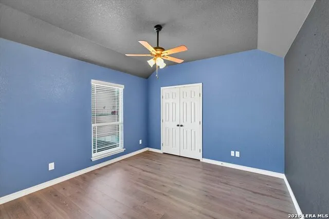 196 TRIPLE BEND DR La Vernia, TX 78121