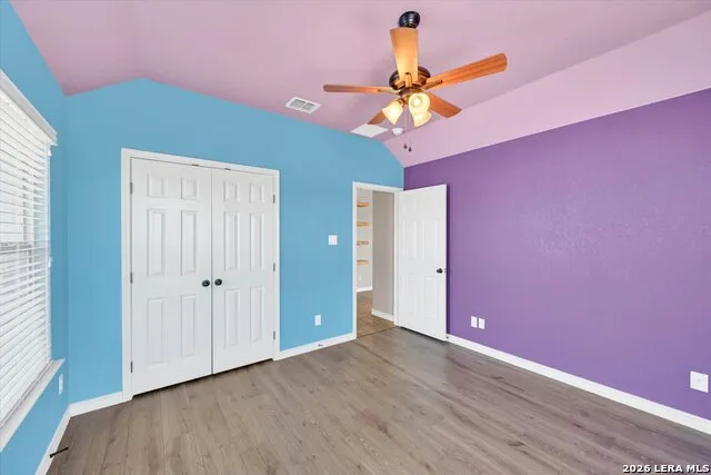 196 TRIPLE BEND DR La Vernia, TX 78121
