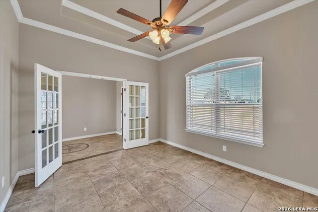196 TRIPLE BEND DR La Vernia, TX 78121