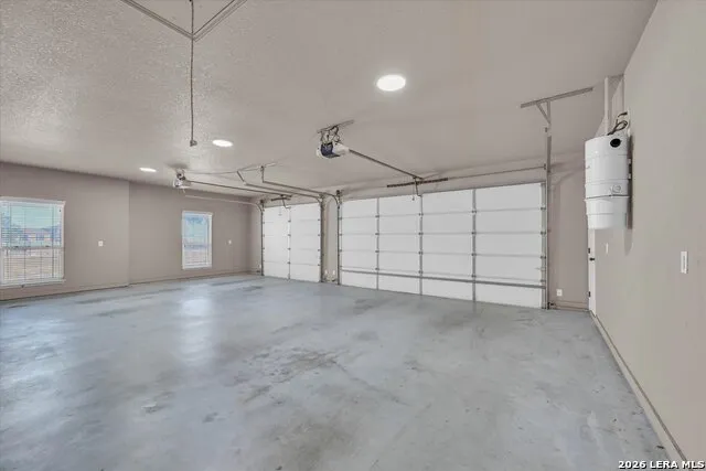 196 TRIPLE BEND DR La Vernia, TX 78121