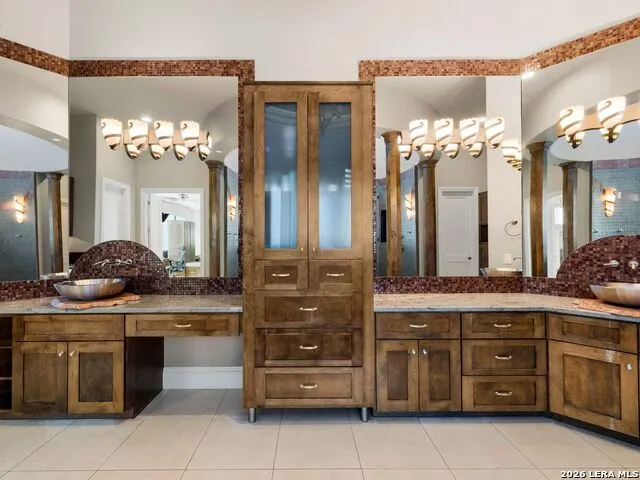 11426 Cat Springs Boerne, TX 78006