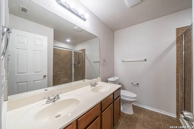 10915 CIMARRON CV Universal City, TX 78148