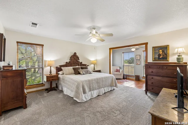 466 County Road 742 Yancey, TX 78886