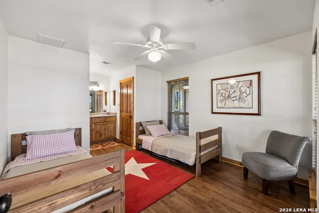 466 County Road 742 Yancey, TX 78886