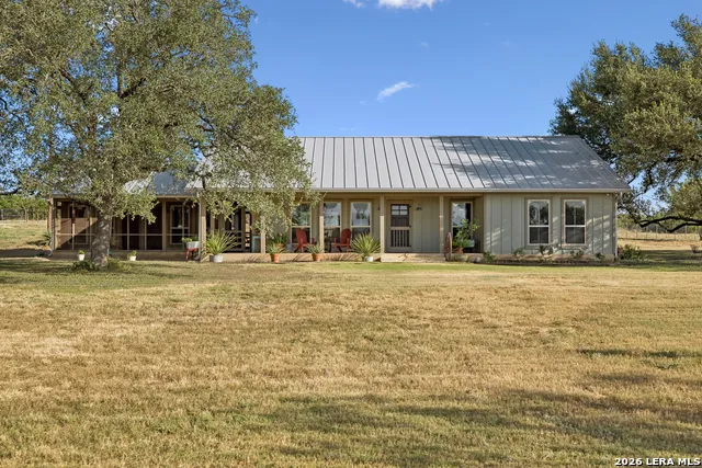 466 County Road 742 Yancey, TX 78886