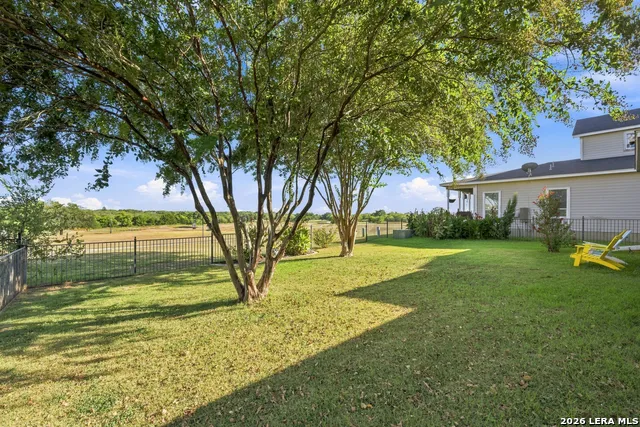 117 Whitewing Floresville, TX 78114