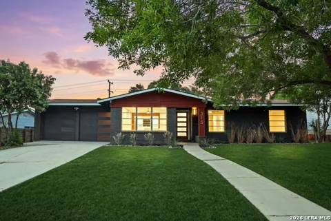 315 Stockton Dr