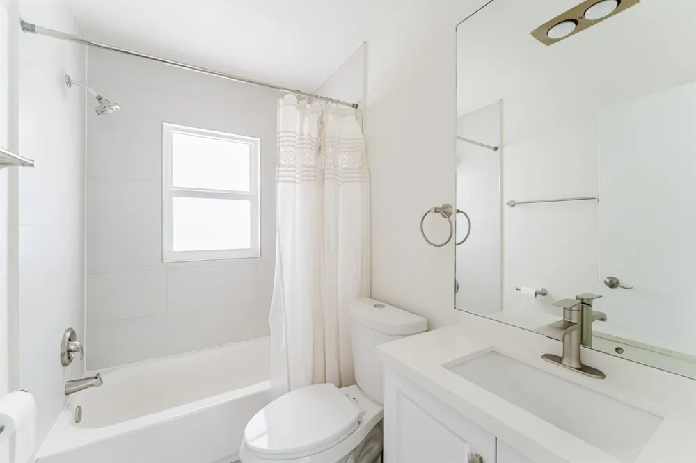 1424 SW 13th Drive #1424 Boca Raton, FL 33486