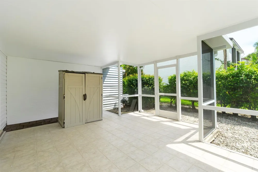 1626 BRIER PATCH TRAIL Wellington, FL 33414