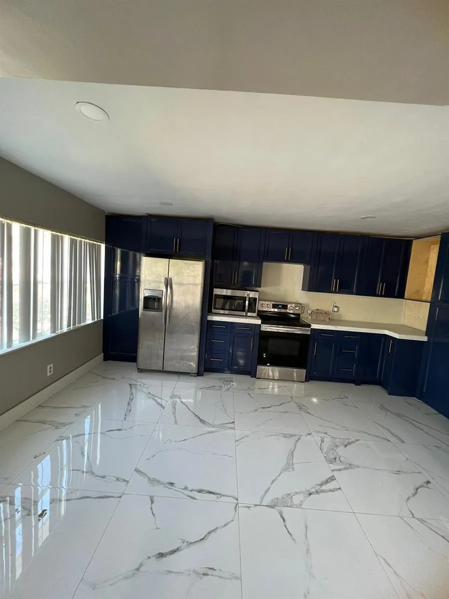 1699 NW 7th Terrace Pompano Beach, FL 33060