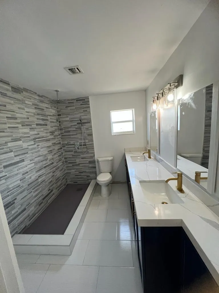 1699 NW 7th Terrace Pompano Beach, FL 33060