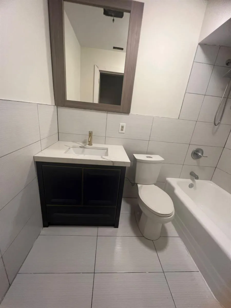 1699 NW 7th Terrace Pompano Beach, FL 33060