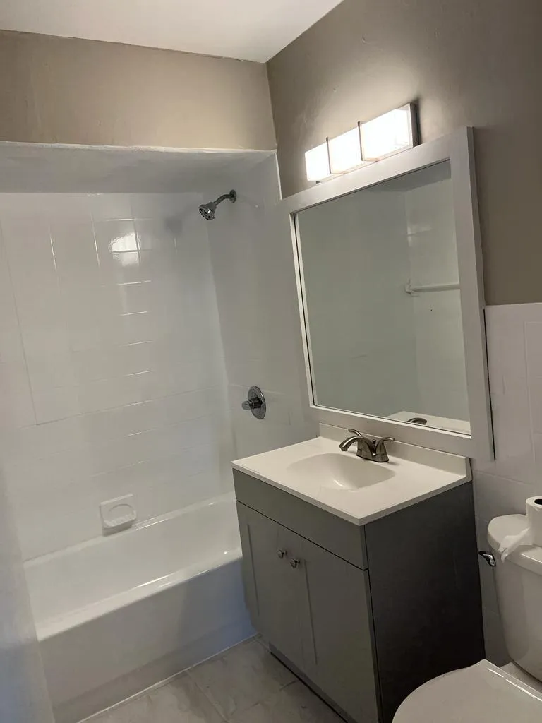 1699 NW 7th Terrace Pompano Beach, FL 33060