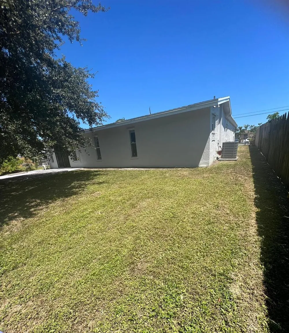 1699 NW 7th Terrace Pompano Beach, FL 33060