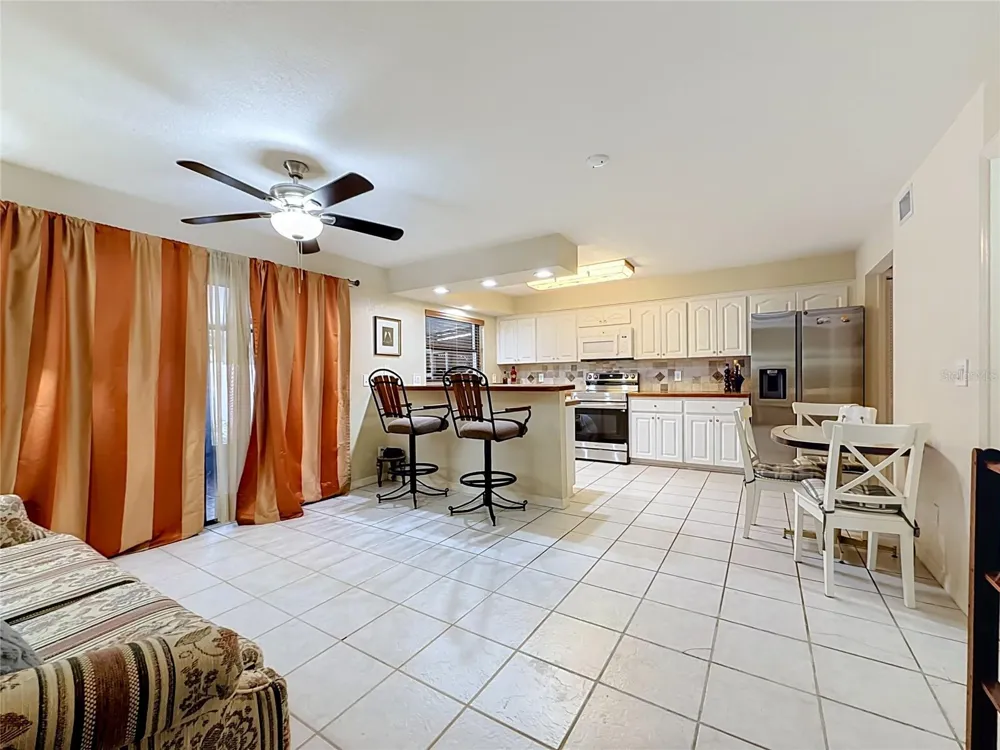 8830 DR MARTIN LUTHER KING JR STREET #UNIT 2B St Petersburg, FL 33702