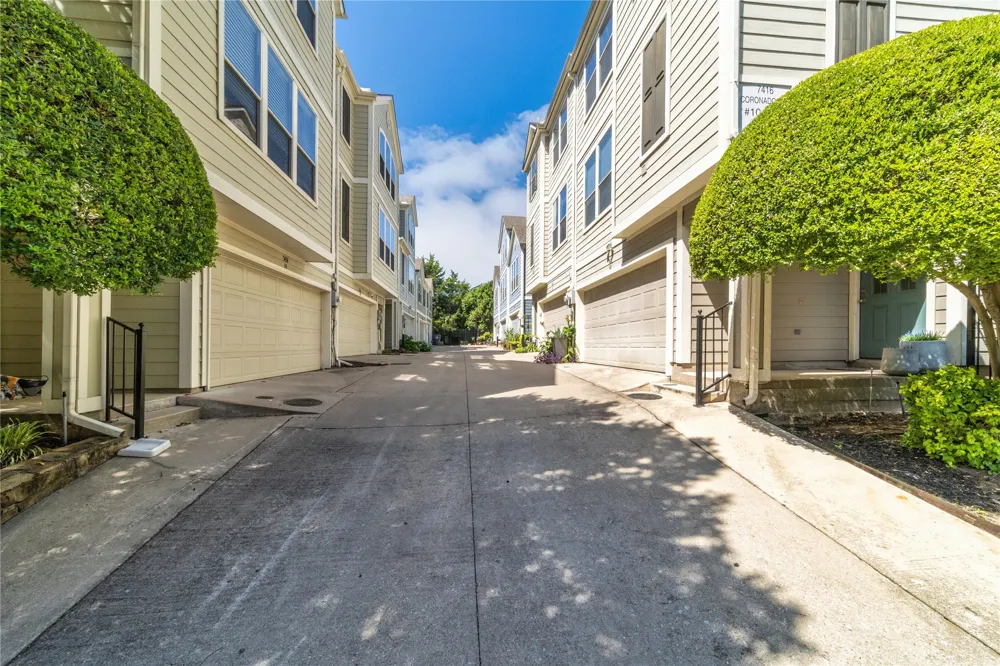 7416 Coronado Avenue #18 Dallas, TX 75214