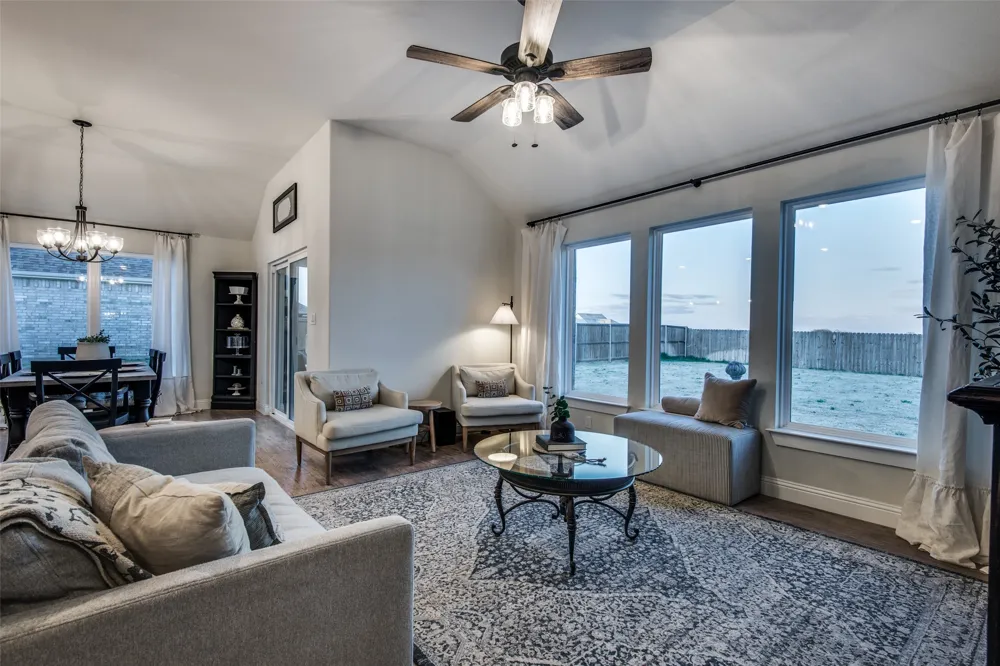 112 Kens Court Pilot Point, TX 76258