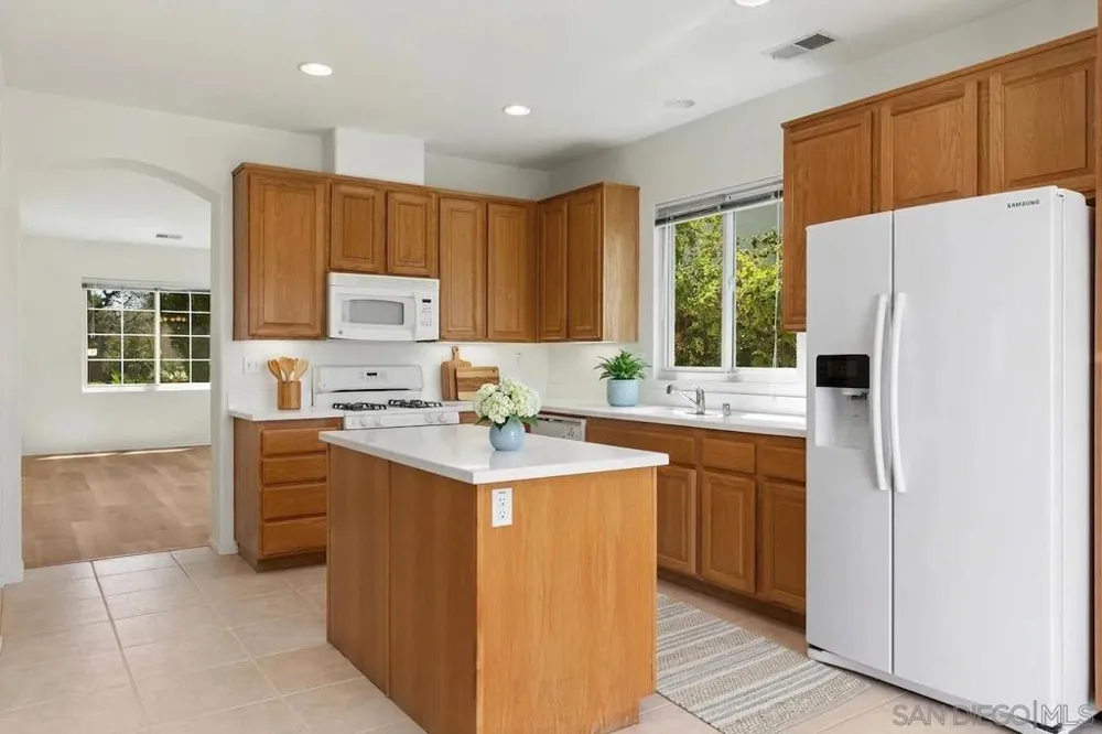 4981 Calle Arquero Oceanside, CA 92057