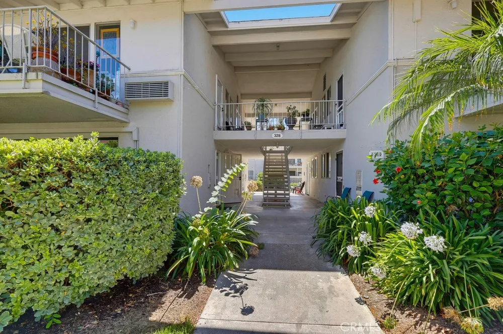 328 Avenida Carmel #A Laguna Woods, CA 92637